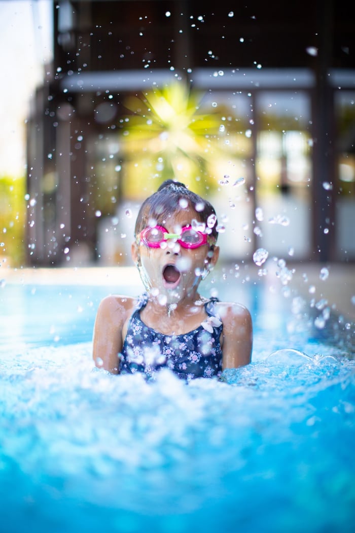 How to cool your swimming pool water temperature