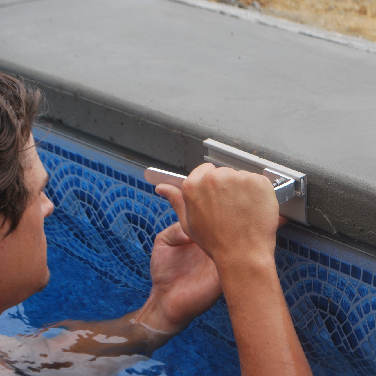 Comparing The Best Foam Form Options for Poured Concrete Coping